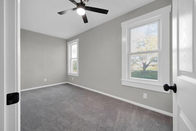 5910 SE Easton Road, St Joseph, MO 64507