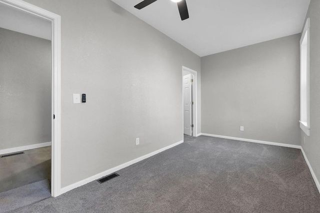 5910 SE Easton Road, St Joseph, MO 64507