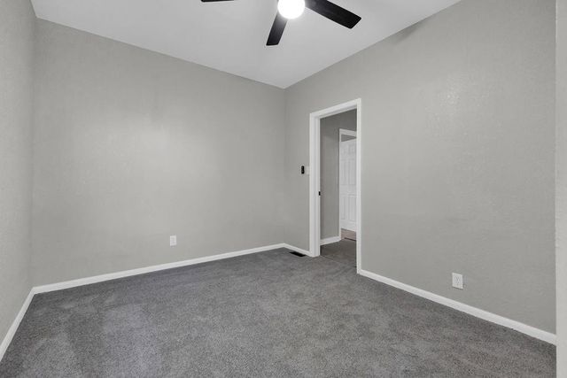 5910 SE Easton Road, St Joseph, MO 64507