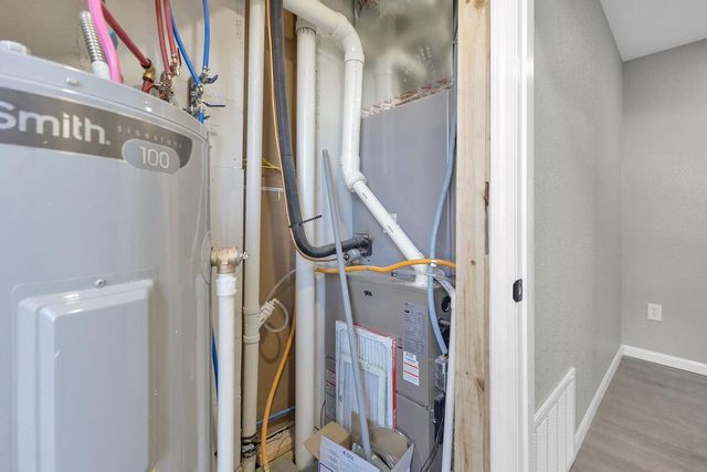 5910 SE Easton Road, St Joseph, MO 64507