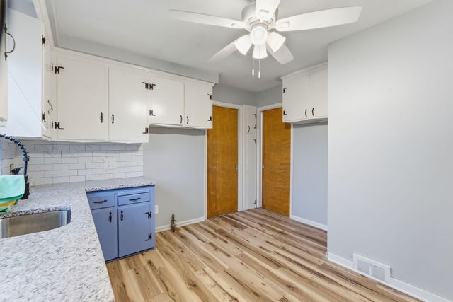 22130 Marlow Street, Oak Park City, MI 48237