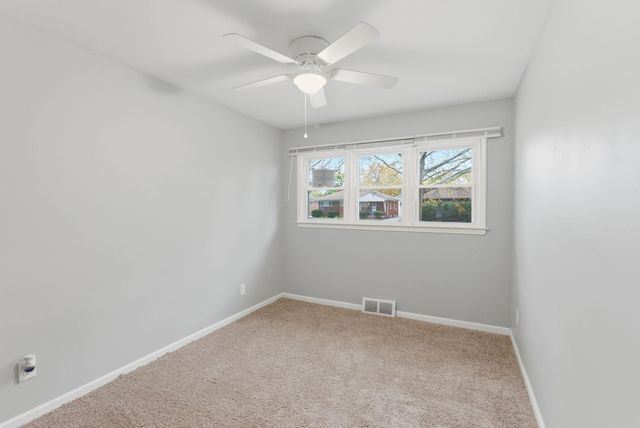 22130 Marlow Street, Oak Park City, MI 48237