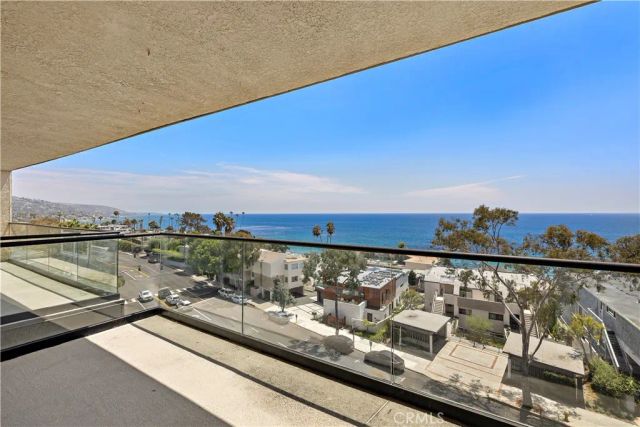 694 N Coast 6, Laguna Beach, CA 92651