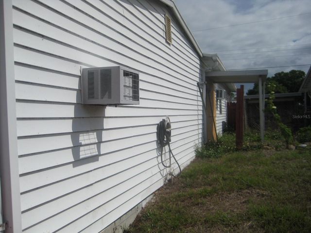 1096 8TH STREET, Okeechobee, FL 34974