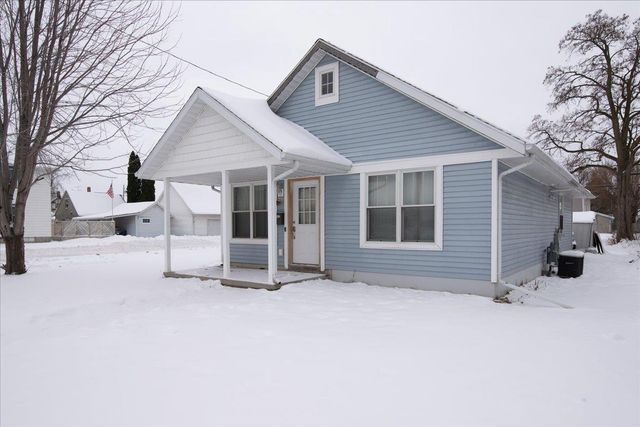 403 W 6TH AVENUE, Oshkosh, WI 54902