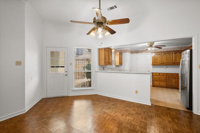 1209 W 3rd Avenue, Corsicana, TX 75110