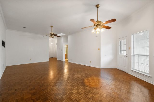 1209 W 3rd Avenue, Corsicana, TX 75110