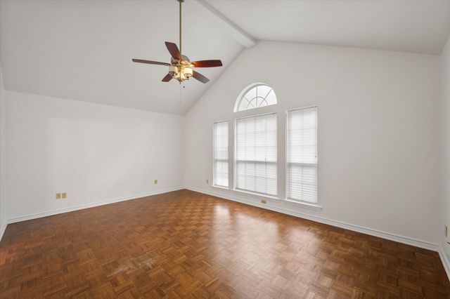 1209 W 3rd Avenue, Corsicana, TX 75110