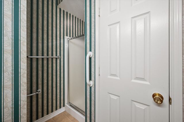 1209 W 3rd Avenue, Corsicana, TX 75110