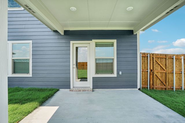 859 Wisteria Lane, Lavon, TX 75166