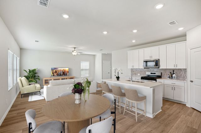 859 Wisteria Lane, Lavon, TX 75166