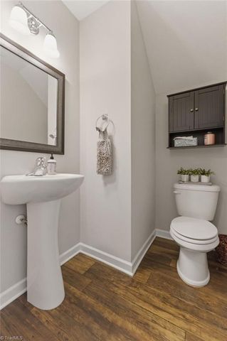 111 Covington Cove Court, Kernersville, NC 27284