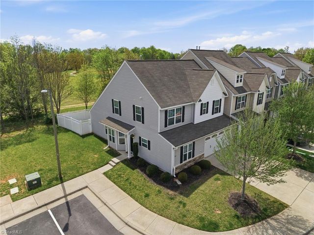 111 Covington Cove Court, Kernersville, NC 27284