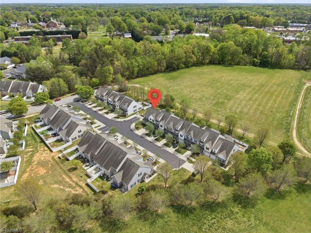 111 Covington Cove Court, Kernersville, NC 27284