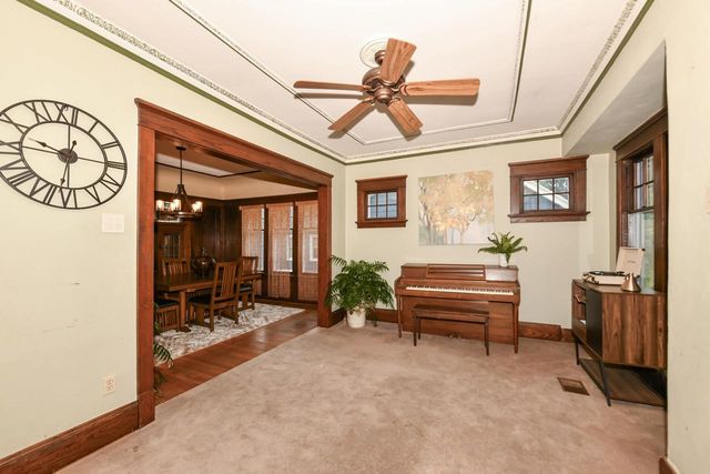 1802 N 72nd STREET, Wauwatosa, WI 53213