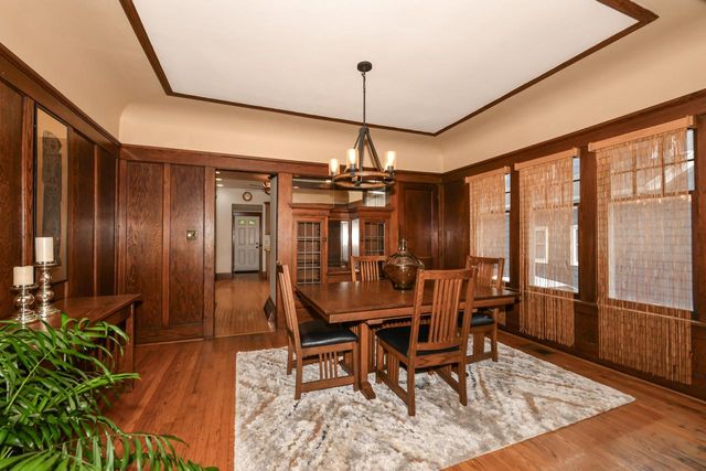 1802 N 72nd STREET, Wauwatosa, WI 53213