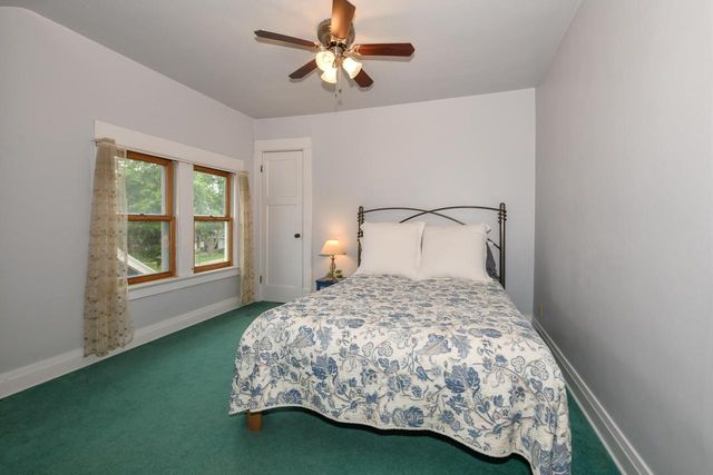 1802 N 72nd STREET, Wauwatosa, WI 53213