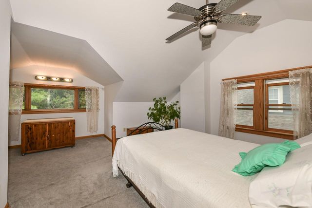 1802 N 72nd STREET, Wauwatosa, WI 53213