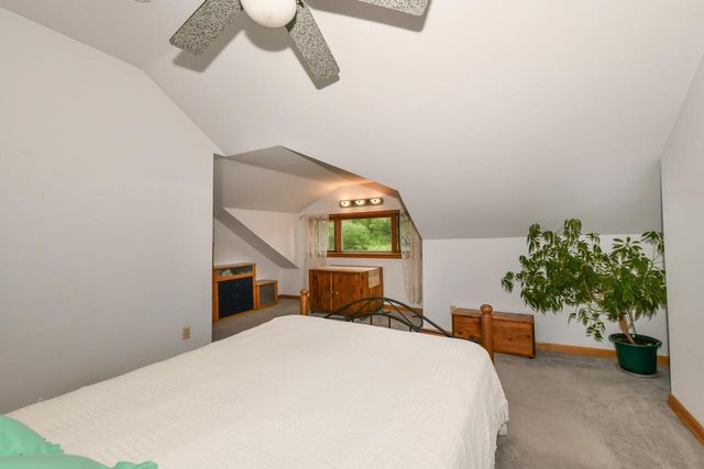 1802 N 72nd STREET, Wauwatosa, WI 53213