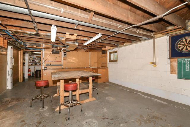 1802 N 72nd STREET, Wauwatosa, WI 53213