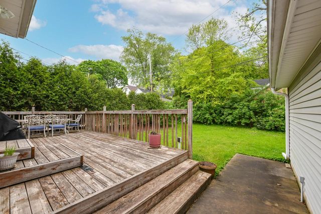 1802 N 72nd STREET, Wauwatosa, WI 53213