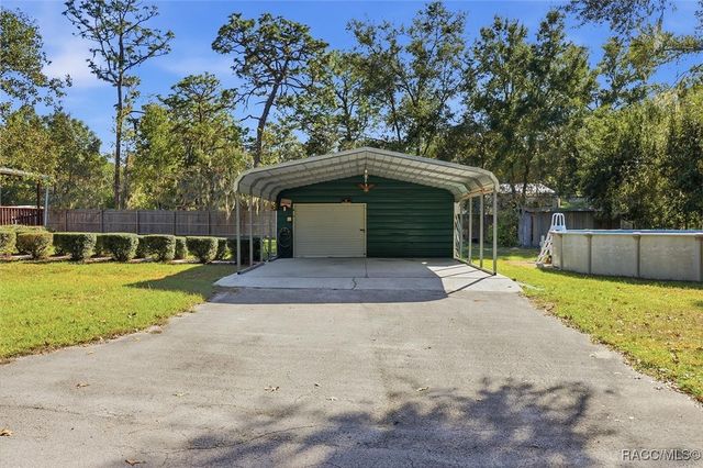 1598 S Iroquois Avenue, Homosassa, FL 34448