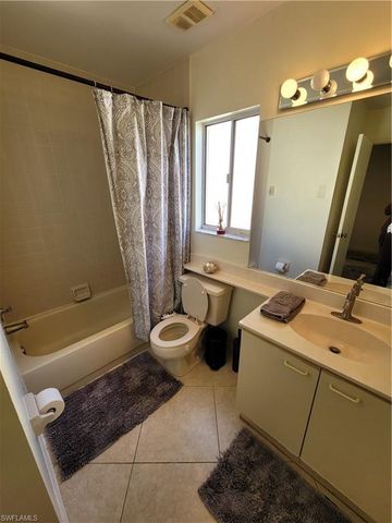 7731 Jewel LN 204, Naples, FL 34109