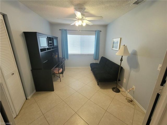 7731 Jewel LN 204, Naples, FL 34109