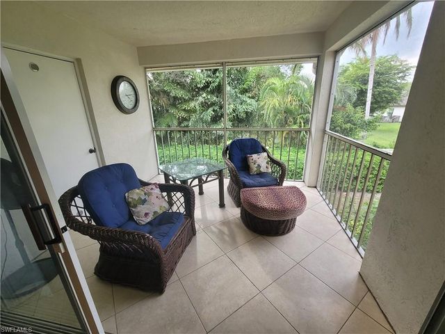 7731 Jewel LN 204, Naples, FL 34109