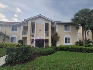 7731 Jewel LN 204, Naples, FL 34109
