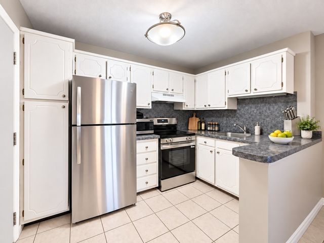 505 Revere Beach Blvd 104, Revere, MA 02151