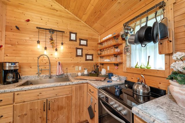 30 Knox Mountain Road, Ossipee, NH 03814