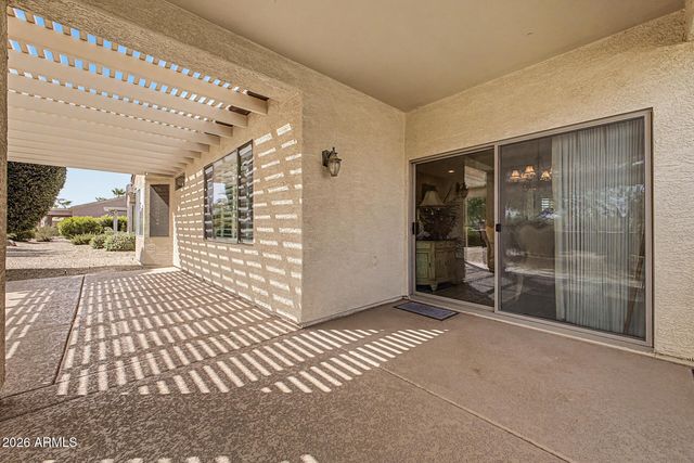 16429 W PEPPERTREE Court, Surprise, AZ 85387