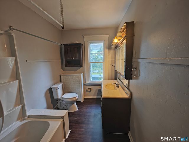 83 Norton Street 2, New Haven, CT 06511