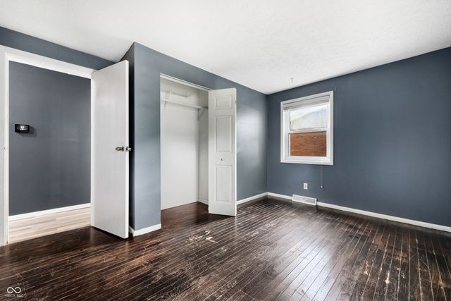 1445 Biloxi Lane, Beech Grove, IN 46107