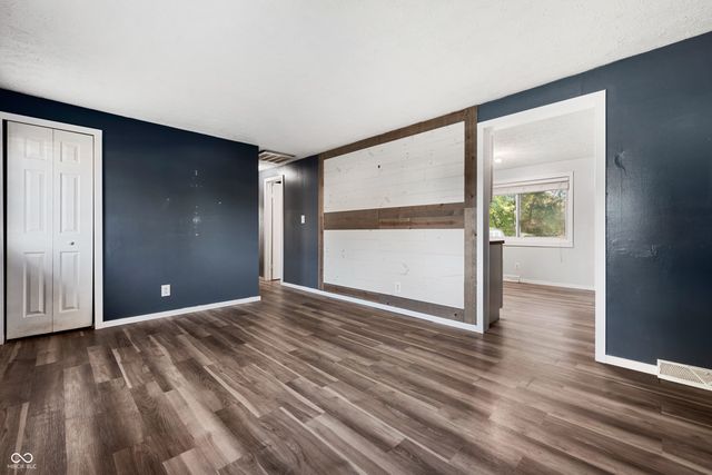 1445 Biloxi Lane, Beech Grove, IN 46107