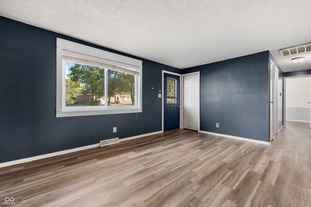 1445 Biloxi Lane, Beech Grove, IN 46107