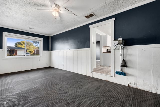 1445 Biloxi Lane, Beech Grove, IN 46107