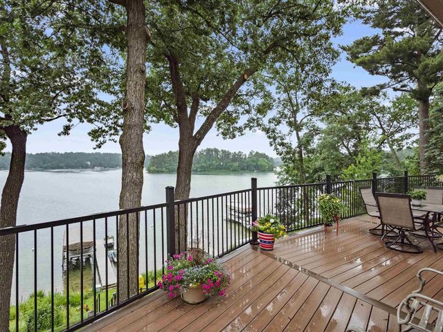 N2980 HIGHLAND LANE, Waupaca, WI 54981