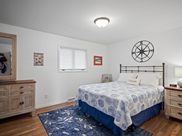 N2980 HIGHLAND LANE, Waupaca, WI 54981