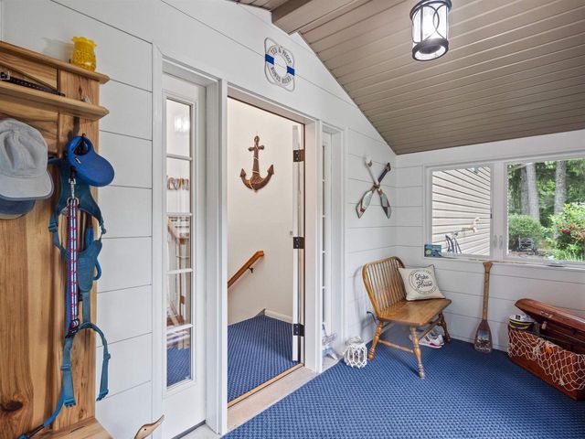 N2980 HIGHLAND LANE, Waupaca, WI 54981