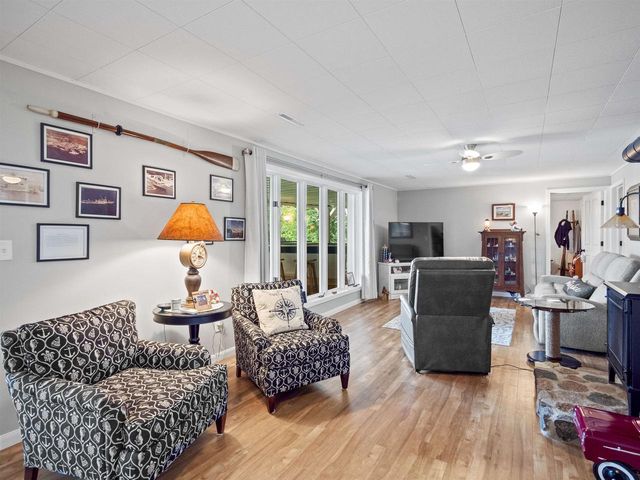 N2980 HIGHLAND LANE, Waupaca, WI 54981