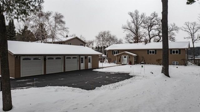 N2980 HIGHLAND LANE, Waupaca, WI 54981