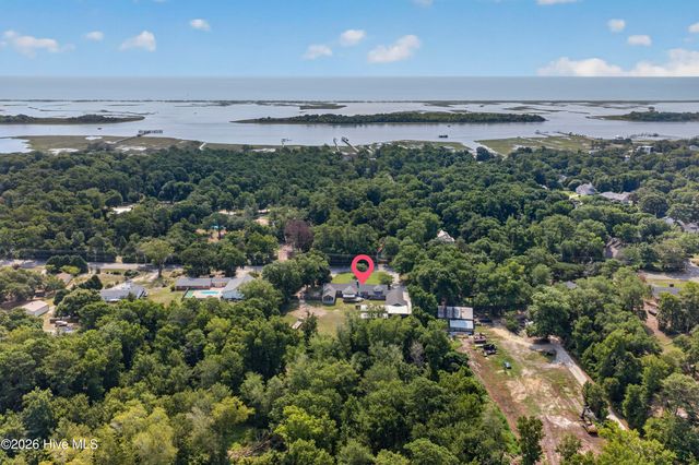 6700 Myrtle Grove Road, Wilmington, NC 28409
