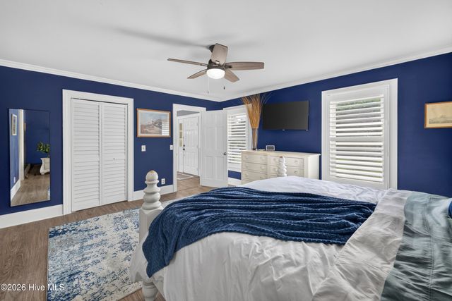 6700 Myrtle Grove Road, Wilmington, NC 28409