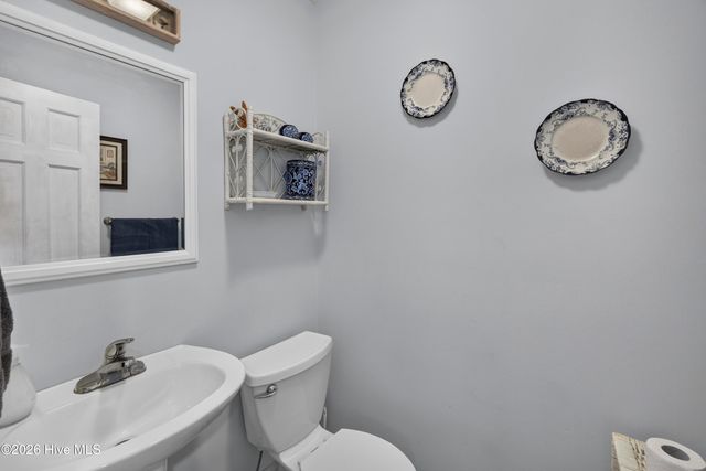 6700 Myrtle Grove Road, Wilmington, NC 28409