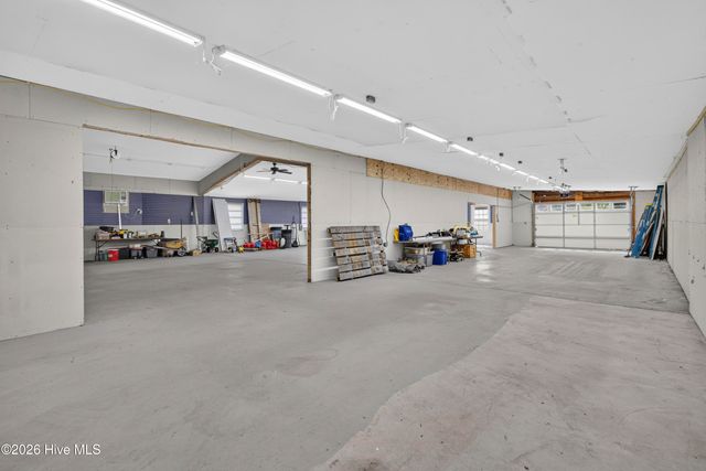 6700 Myrtle Grove Road, Wilmington, NC 28409