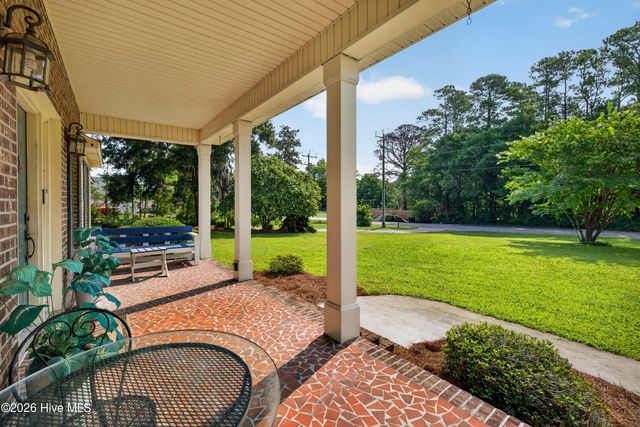 6700 Myrtle Grove Road, Wilmington, NC 28409