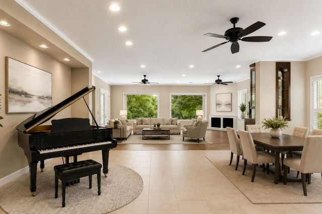 109 Crystal Springs DR, Georgetown, TX 78633