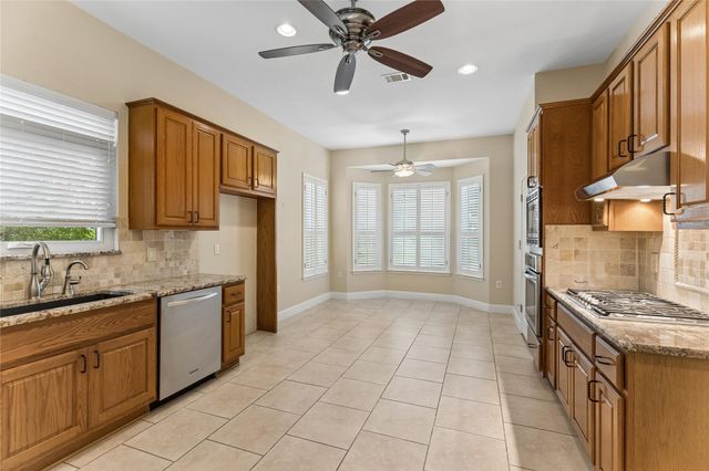 109 Crystal Springs DR, Georgetown, TX 78633